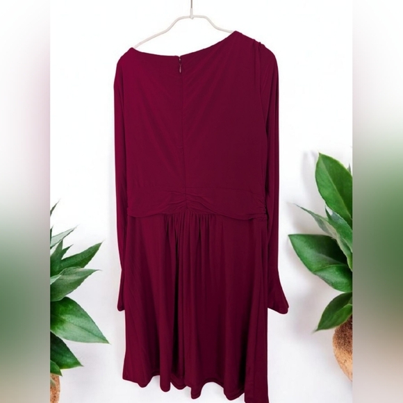 Harper Rose Bell Sleeve Dress Size 14 Color Burgundy (EUC) - Picture 7 of 14